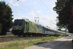 MÁV-START 480 010  Zöld úton járunk  mit dem IC 863  Balaton  von Keszthely nach Budapest-Déli, am 24.07.2025 in Siófok.
