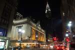 Der eigentlich ziemlich imposante Bahnhof  Grand Central Station  - inmitten des Gebäude-Ensembles Manhattans wirkt er doch ziemlich klein.