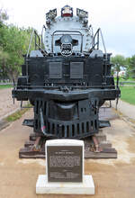 Ungewohnte Perspektive beim Big Boy UP 4004 im Holliday Park in Cheyenne, Wyoming.