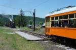 EBT #15 oder Tramwagen #355, wer wird zurckweichen? (Orbisonia, PA, 6.6.09).