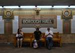 SUBWAY PEOPLE: in der New Yorker Station  Borough Hall , 20.6.2014