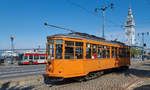 Am 24.05.2020 war Wagen 1859 der Muni unterwegs auf Linie F von Castro zum Fishermans Wharf und hat gerade das Ferry Building passiert.