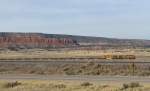 Als 1000. Bild bei bahnbilder.de zeige ich euch mal wieder was besonderes, nmlich ein USA Bild: Zwei Dash 9 der BNSF sind mit einem Gterzug in der Wste von New Mexico unterwegs. Die Aufnahme entstand am 03.01.2008.