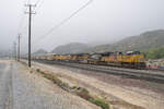 Am Cajon Pass den 26.06.2026 k�mpfte sich der Zug gezogen von Union Paciffic, inRichtung Bastrow in Kalifornien.