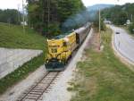 Conway Scenic Railroad GP-35 #216 fhrt 19/9/2010 den Notch Train durch Bartlett New Hampshire.