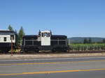 Diesellok 52 von NVWT, die Lok zieht einen einzelnen Wagen durchs Napa Valley in dem Weinkenner und solche, die es werden wollen, die angebotenen Weine degustieren. 1.7.2017