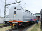 NJ Transit 4549 (eine Bombardier ALP-45DP) am 01.07.2023 beim Tag der offenen Tr im Alstom-Werk Kassel.