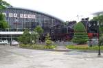 141 206 aufgestellt auf dem Bahnhofsvorplatz von Da Nang am 19.Mai 2008.