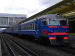 Dieser Triebzug der Baureihe  3R9T  stand bei nass kaltem Wetter am 30.03.2012 um 13:19 Uhr in Minsk und fuhr am Nachmittag nach Osilowitschi.