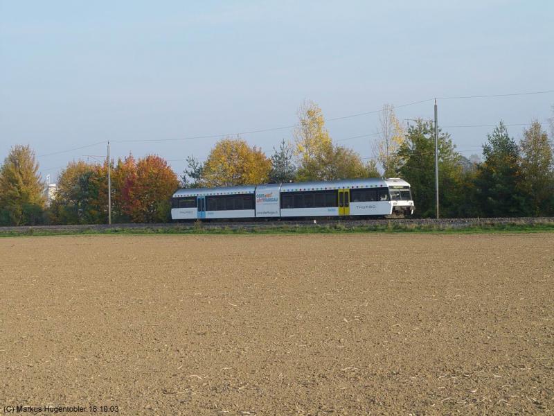 Thurbo RABe 526 682 am 18.10.03 zwischen Diessenhofen und Schlatt