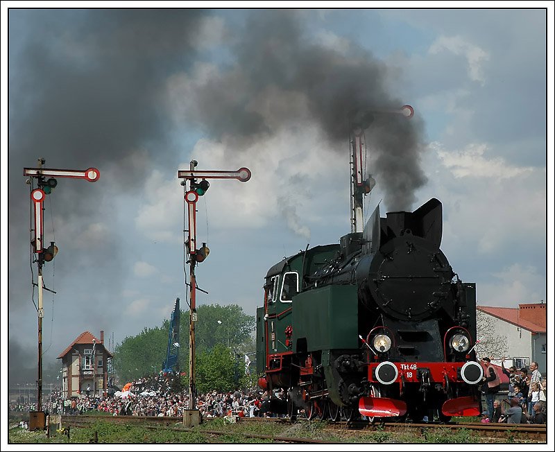 Tkt48-18 bei der Dampflokparade in Wolsztyn am 3.5.2008.