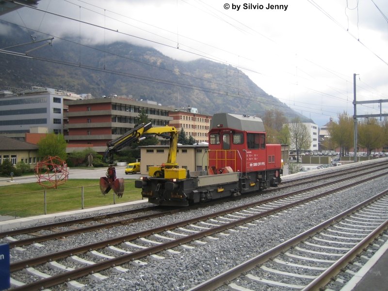 Tm 234 068-5 in Visp am 23.4.08