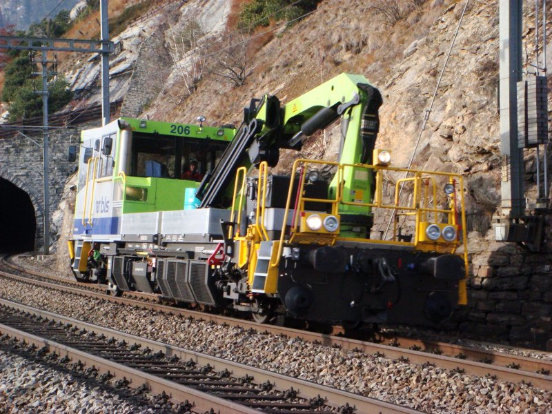 Tm 235 206 bei Hohtenn sdwrts fahrend am 6.12.2007