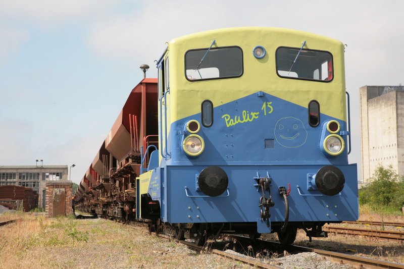 TME mit Paulix 15 beim rangieren in Schwein Wstmark. 29.06.2009