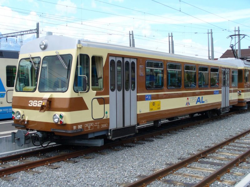 TPC / AL - Steuerwagen Bt 362 im Bahnhof von Aigle am 29.07.2007