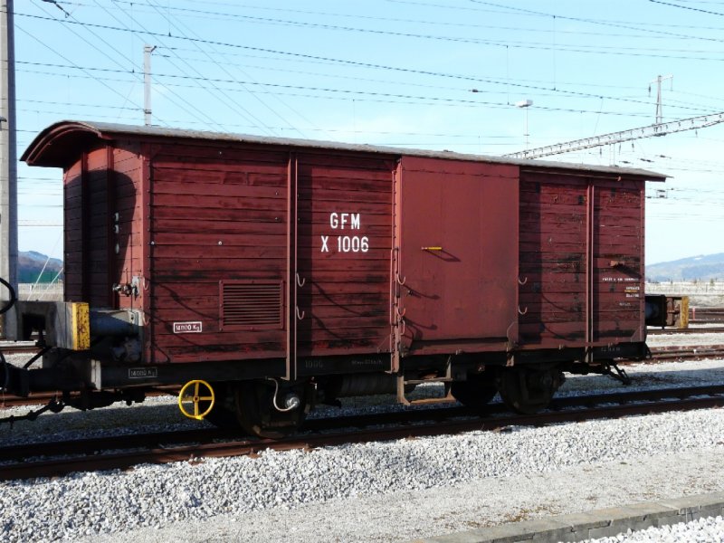 tpf - Diesntwagen X 1006 abgestellt in Bulle am 29.03.2008