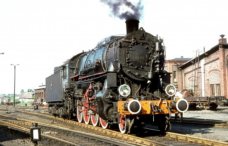 Tr203 195  Poznan  22.05.76