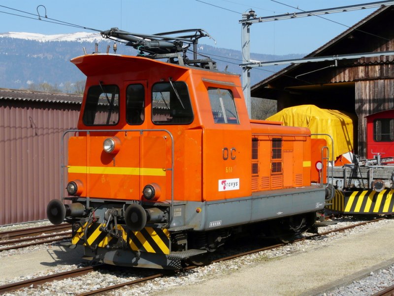 travys / OC - Rangierlok Ea 2/2  1   im Bahnhofsareal von Orbe am 10.04.2009