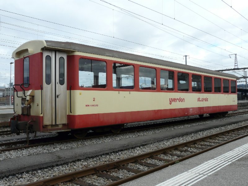 Travys - 2 Kl. Personenwagen B 35 im Bahnhofsareal der Travys in Yverdon les Bains am 19.01.2008