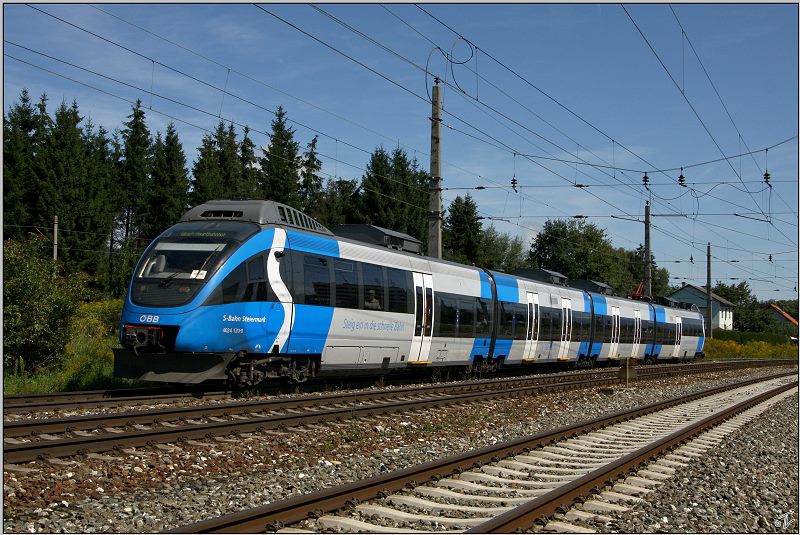 Triebwagen 4024 120  S-Bahn Steiermark  fhrt mit REX 1707 von Graz nach Villach.
Zeltweg 30.08.2009