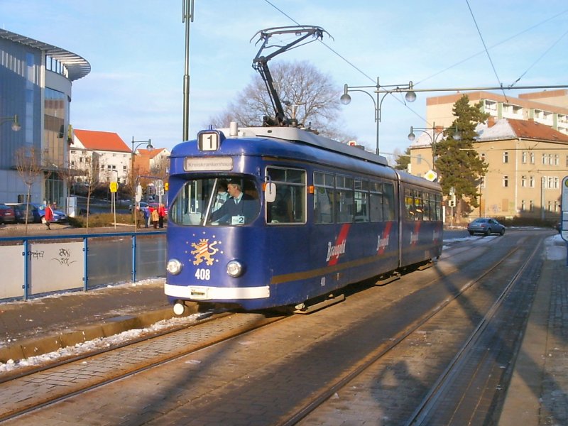 Triebwagen 408 auf der Linie 1 in Gotha
2004