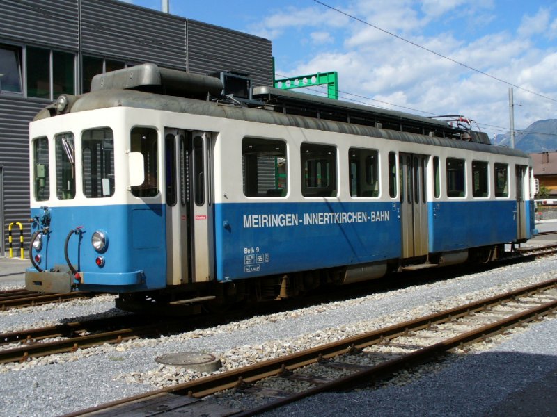 Triebwagen Be 4/4 9 der Schmalspur Bahn..MIB = Meiringen Innerkichen Bahn..Foto vom  19.08.2006