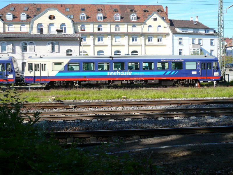 Triebwagen der Hohenzollerschen Landesbahn AG sind am 5.8.2007 abgestellt in Radolfzell.