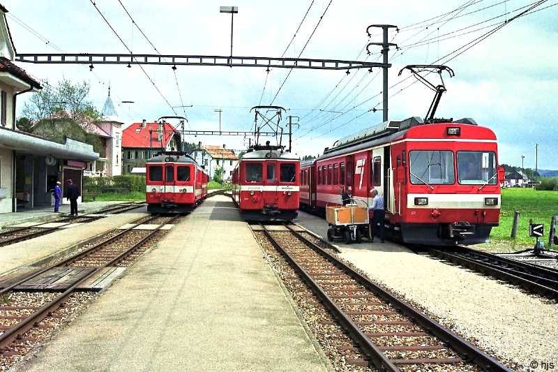 Triebwagen-Treffen in Le Noirmont (v.l.): BDe 4/4 608, 606, 611 (18. Mai 1993)