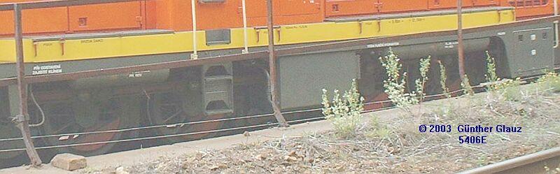 Triebwerk der BR 715 (16.07.2003 in Tanvald). Die Lok hat ein vierachsiges Stangentriebwerk hnlich der deutschen V 65.