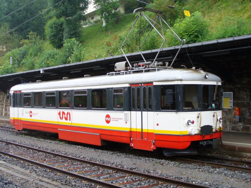 trn  BDe 4/4 5 im Bahnhof von Le Locle am 01.08.2006