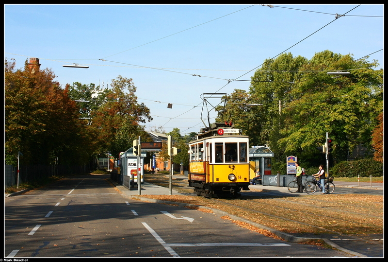 TW 14, Baujahr 1899 auf der Ettlingerstr. Beim ausfahren aus der Haltestelle Augartenstrae.