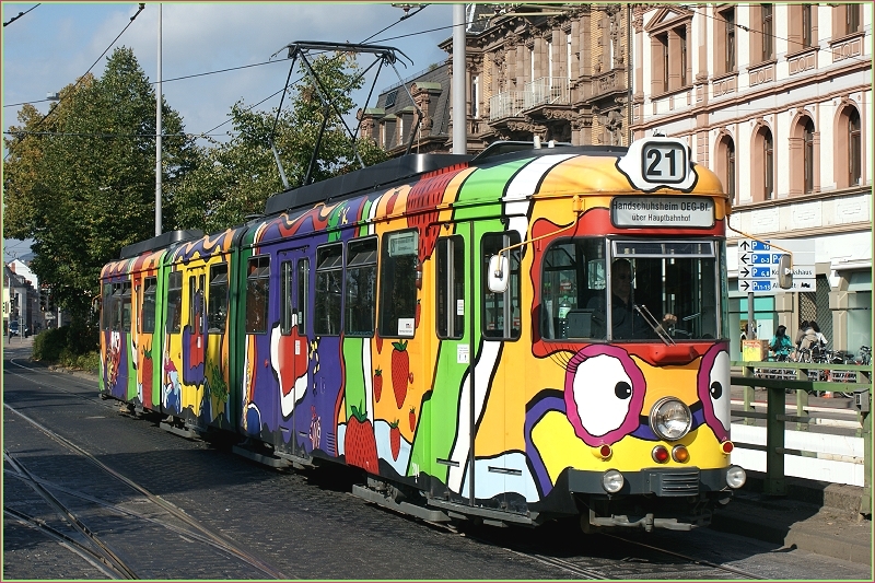 Tw 204 bei der Wende auf dem Bismarckplatz (1. Oktober 2009)