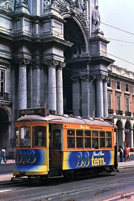 Tw 241 auf der Praa do Comrcio (16. Juni 1986)