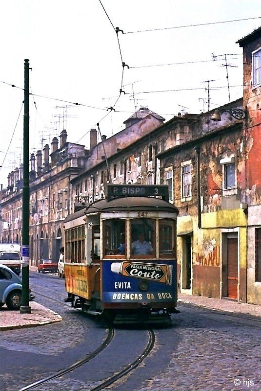 Tw 247 vor der Endstelle Po�o do Bispo (16. Juni 1986)