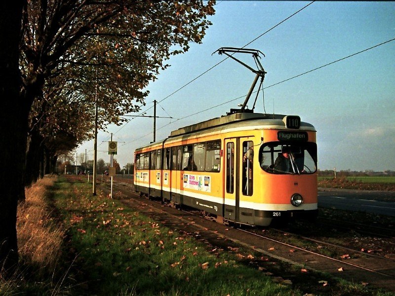 Tw 261 im passiert die (H) Parsevalstra�e (17. November 1991)