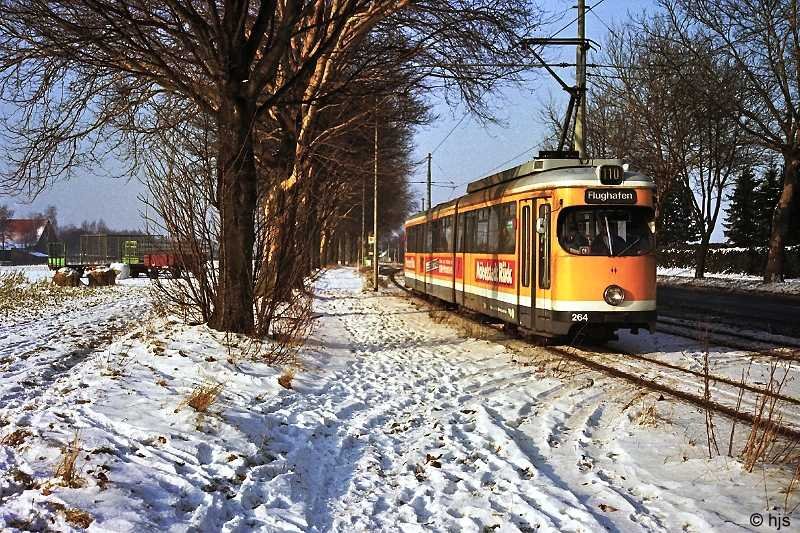 Tw 264 zwischen (H) Parsevalstrae und (H) Horbeckstrae (8. Januar 1997)