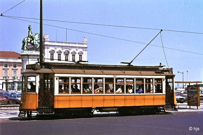 Tw 348 auf der Pra�a do Com�rcio (16. Juni 1986)