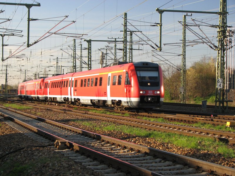 TW 612 111-5 von Zittau kommend kurz vorm Dresdner HBF.4.04.07