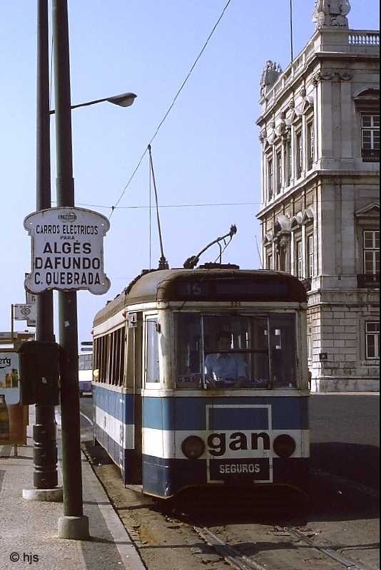 Tw 906 auf der Praa do Comrcio (15. Juni 1986)