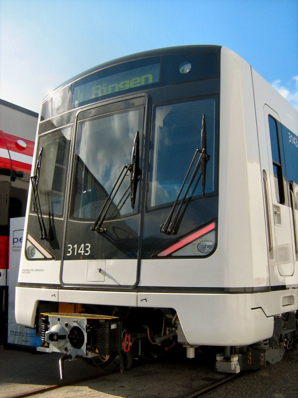 U-Bahn Oslo, 3-Wagen-Zug 3143 von Siemens auf der InnoTrans am 27. 9. 2008