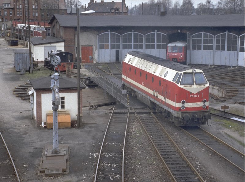  U-Boot  219 035-3,1990 im BW Wustermark (Archiv P.Walter)