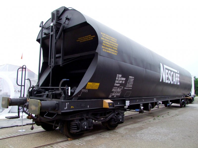Uanpps (33859342005-6_NESCAFE) wird bei der TransportLogistic09 in Mnchen zur Schau gestellt; 090515