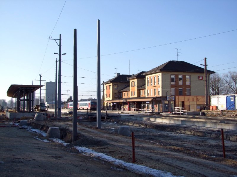 Umbaumanahmen mit Mittelbahnsteig; Stand 081230