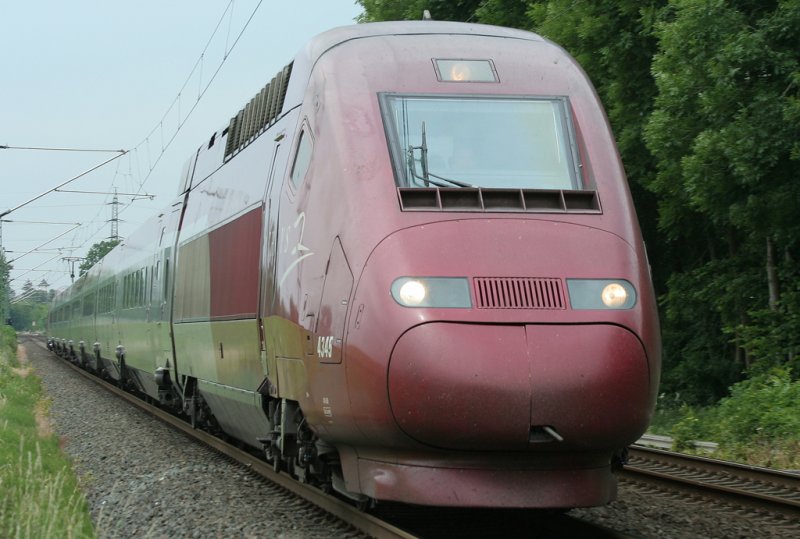 Umleitungsverkehr von Paris Nord nach Kln kurz hinter Geilenkirchen am 06.06.2009