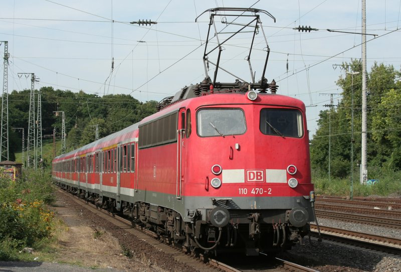 Und nochmal die 110 470-2 auf dem planmigen Umlauf der RB48 (Bonn Mehlem - Wuppertal) am 13.07.2009 in Kln West