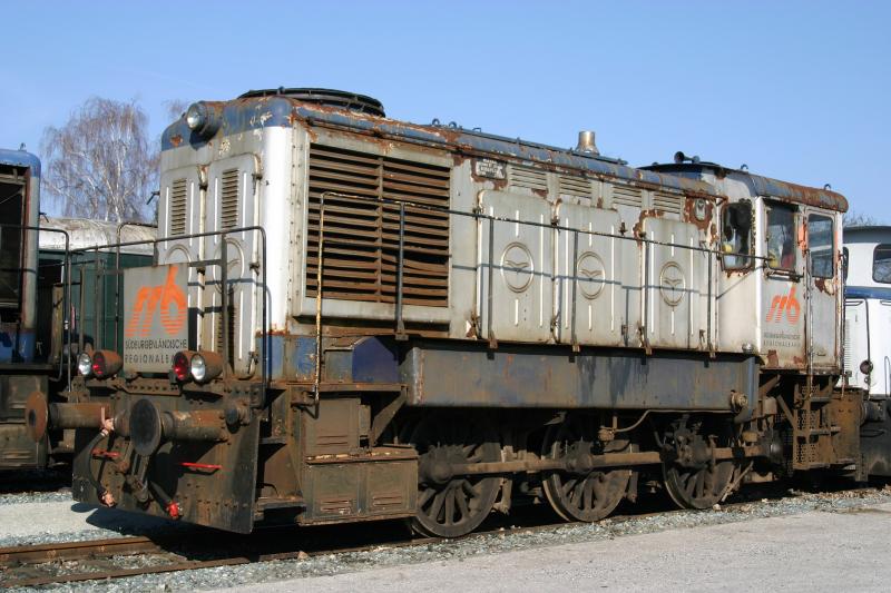 Ungarische Diesellok der S�dburgenl�ndischen Regionalbahn am 19.3.2006 im Bahnhof Grosspetersdorf.