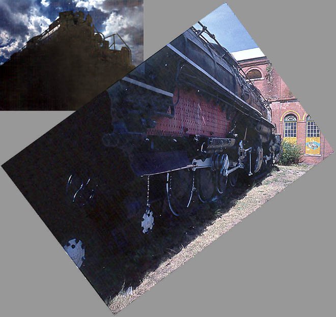 UP 4005 Big Boy im Forney Transportation Museum, Denver/Colorado. Diese Lok wurde bei einem Unfall 1953 schwer beschädigt. Sorry wegen Qualität. Upload trotzdem, da noch kein Bild dieser Lok in Kategorie. Habe dafür zwei Dias zu einem Bild kombiniert. Scan ab Dias, Aug. 1988