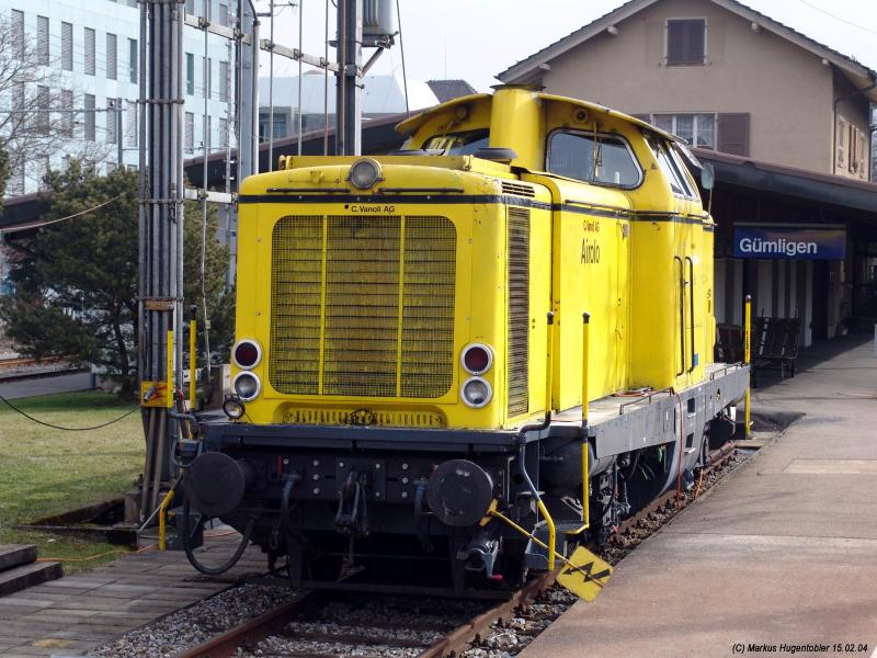 V 100  Am 847 854-7  im besitz des Gleisbauunternehmen Vanoli AG   am 15.002.04 in Gmligen 