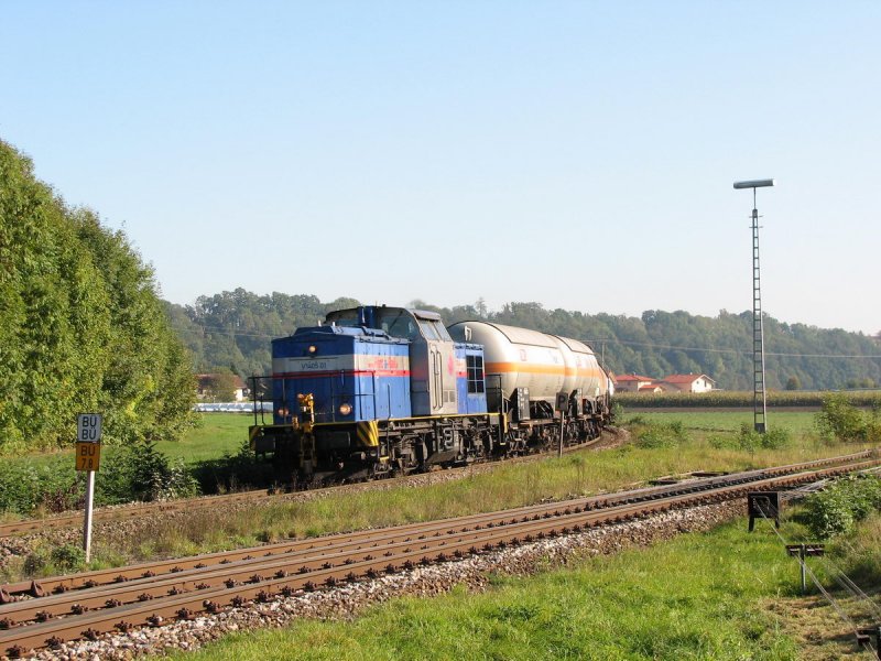 V 1405.01 (Steffi) ex 202 822 der Rent-a-Rail mit Kesselzug in Tling (11.10.2006)
