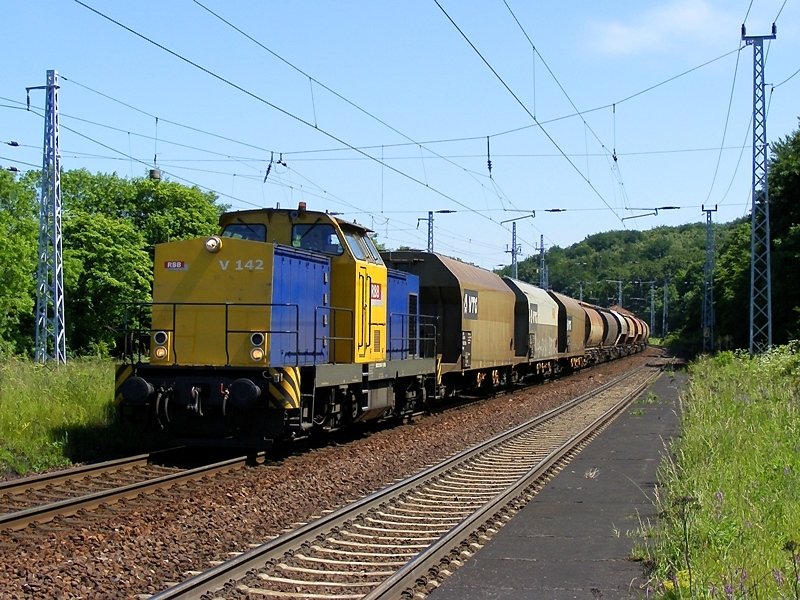 V 142 der RBB am 2.6.2009 bei Riestedt.
